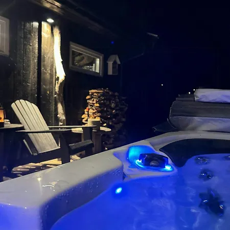 Log At The Foot Of Hallingskarvet Ferienhaus