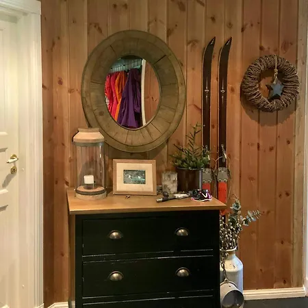 Log At The Foot Of Hallingskarvet 別荘